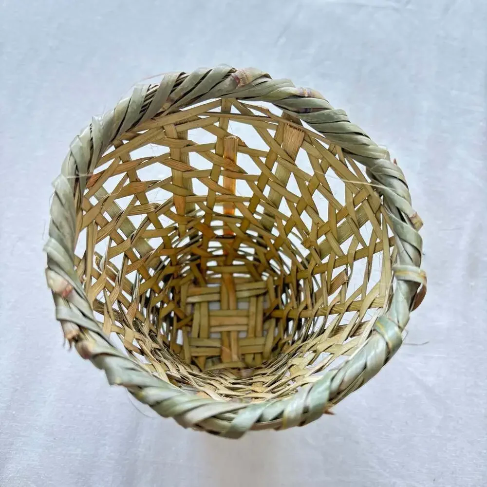 Handwoven‎ Natural Fiber Small Decorative Basket